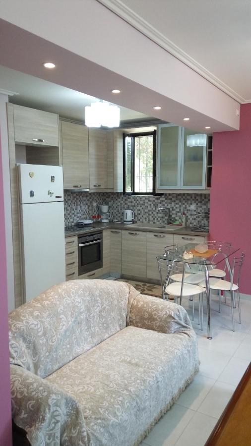 Appartement Ήσυχο Σπίτι Στη Ναύπακτο à Nafpaktos Extérieur photo
